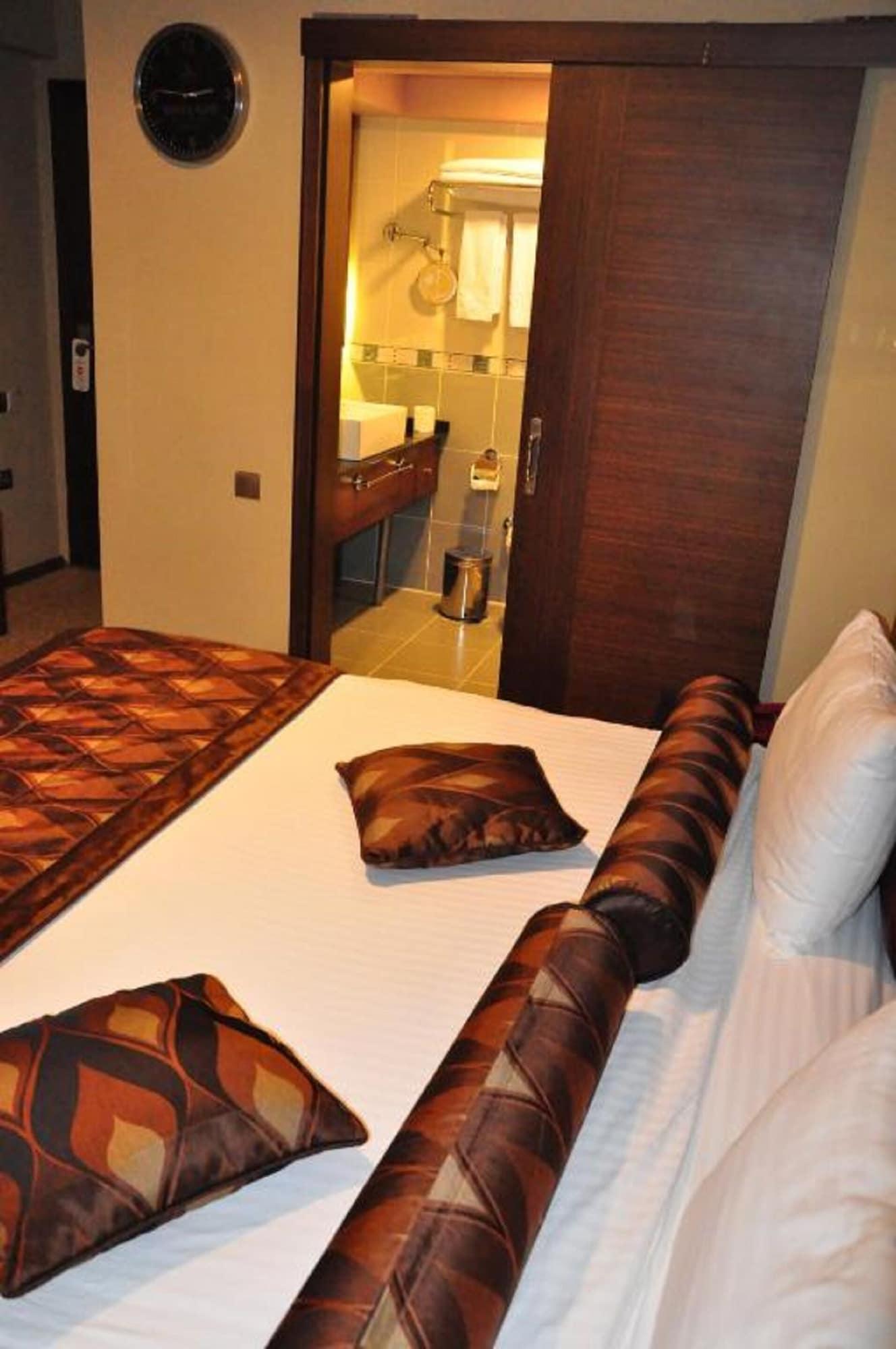 Marlight Boutique Hotel Ізмір Екстер'єр фото
